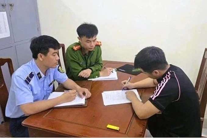 Человек, завышавший плату за парковку в Самсоне, оштрафован на 15 миллионов донгов