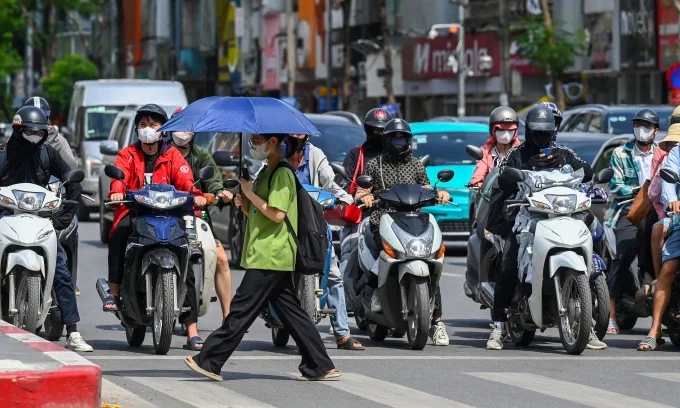 Температура поднимается выше 38 °C на фоне усиления аномальной жары во Вьетнаме