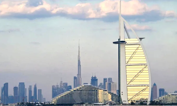 Один из самых высоких отелей в мире закроется на 18 месяцев на реконструкцию на фоне спада туризма