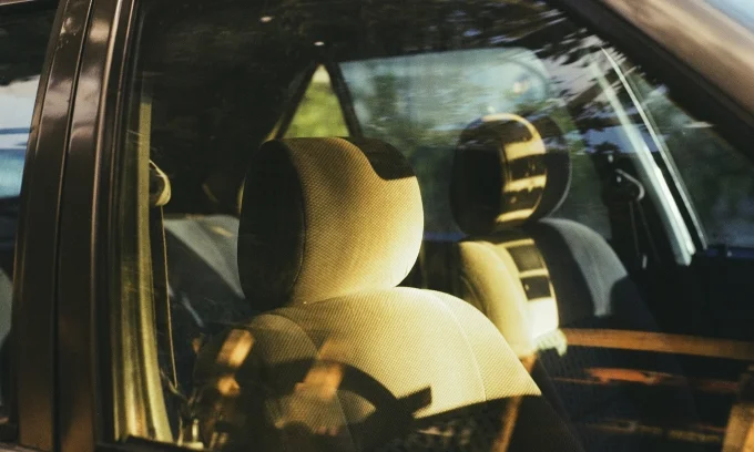 Вьетнамский малыш умер после того, как его на 5 часов забыли в машине